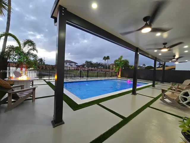 $1,199,999 | 1680 Southwest 154th Path, Miami, FL 33185