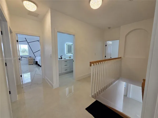 $1,150,000 | 1680 Southwest 154th Path, Miami, FL 33185