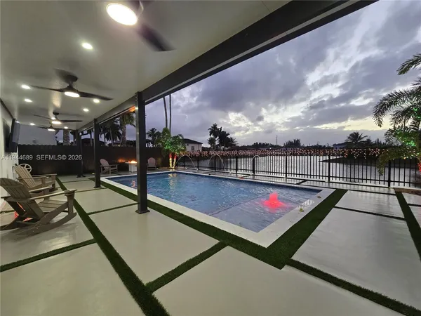 $1,150,000 | 1680 Southwest 154th Path, Miami, FL 33185
