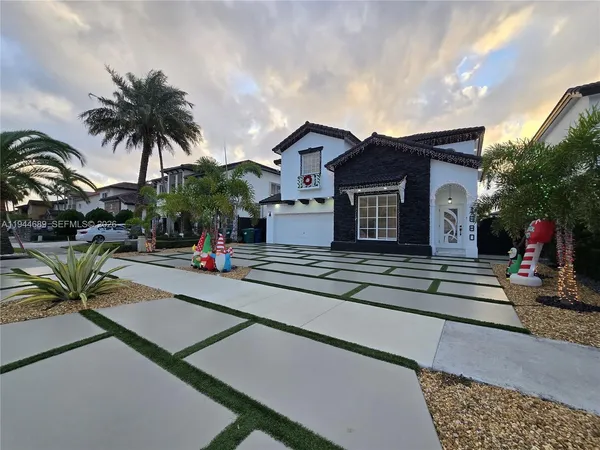 $1,150,000 | 1680 Southwest 154th Path, Miami, FL 33185