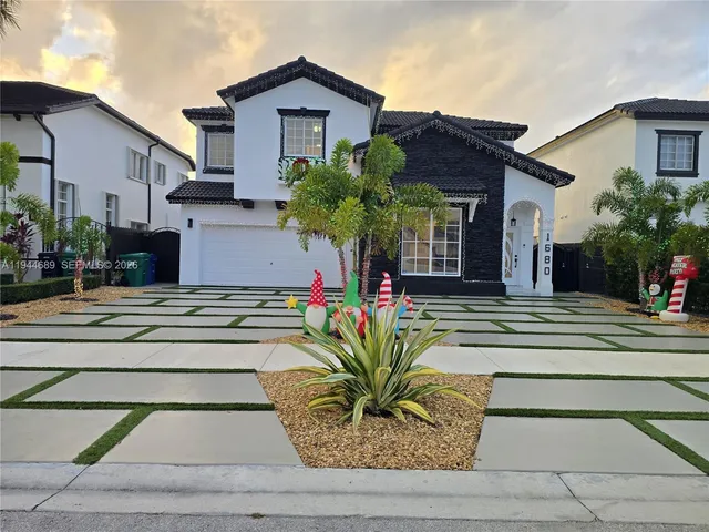 $1,199,999 | 1680 Southwest 154th Path, Miami, FL 33185