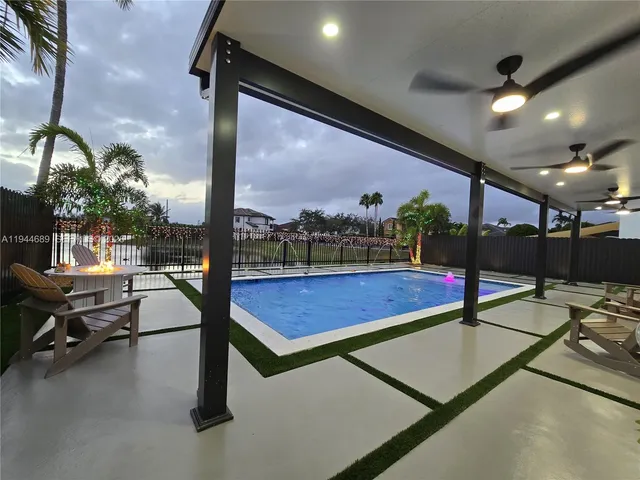 $1,199,999 | 1680 Southwest 154th Path, Miami, FL 33185