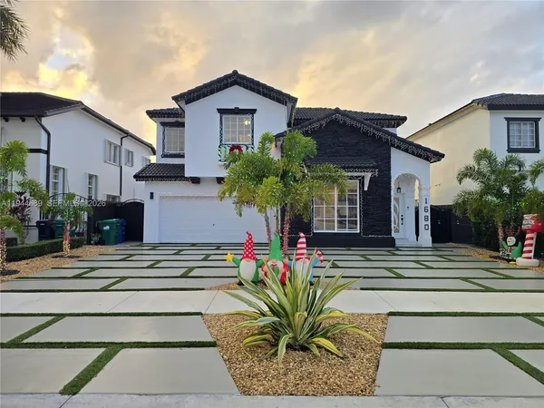 $1,150,000 | 1680 Southwest 154th Path, Miami, FL 33185