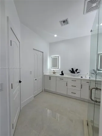 $1,150,000 | 1680 Southwest 154th Path, Miami, FL 33185