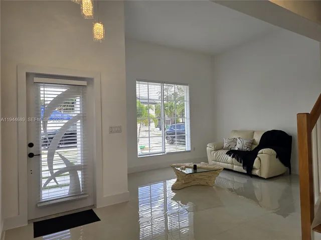 $1,199,999 | 1680 Southwest 154th Path, Miami, FL 33185