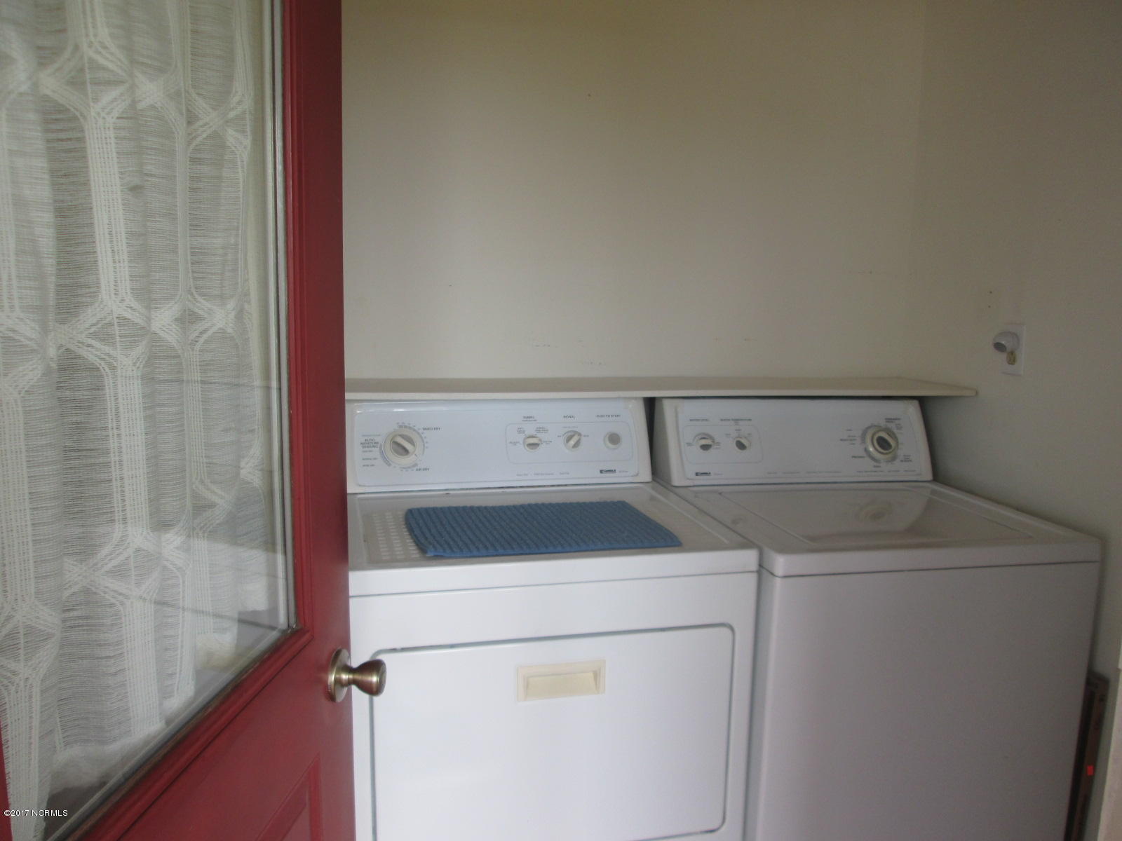 3852 Robin Road Ayden, NC 28513 - Photo 27 of 42 washer and dryer