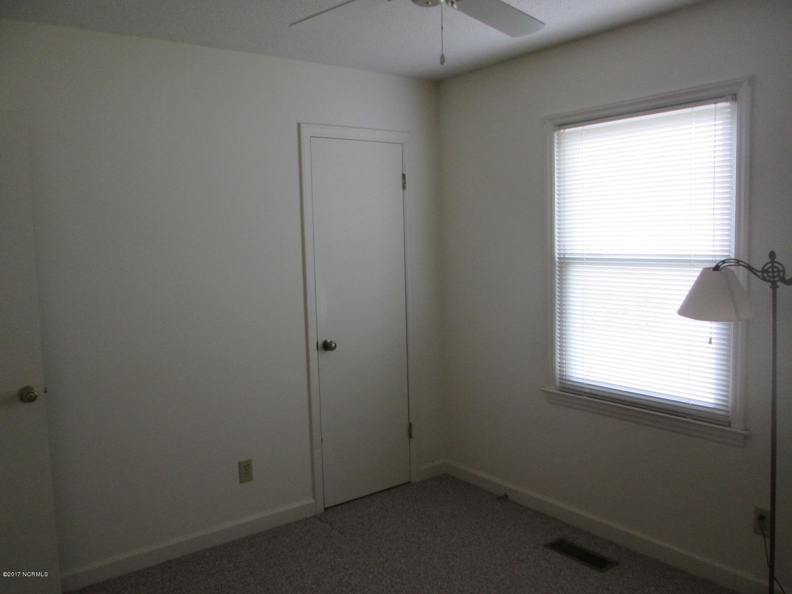 3852 Robin Road Ayden, NC 28513 - Photo 31 of 42 Bed 1 closet
