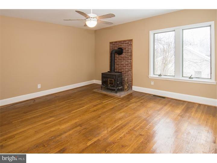 443 Irish Road Berwyn, PA 19312 - Photo 15 of 24 Family Room
