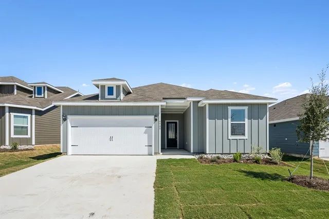 $2,185 | 9908 Fighting Falcon Way, Fort Worth, TX 76131