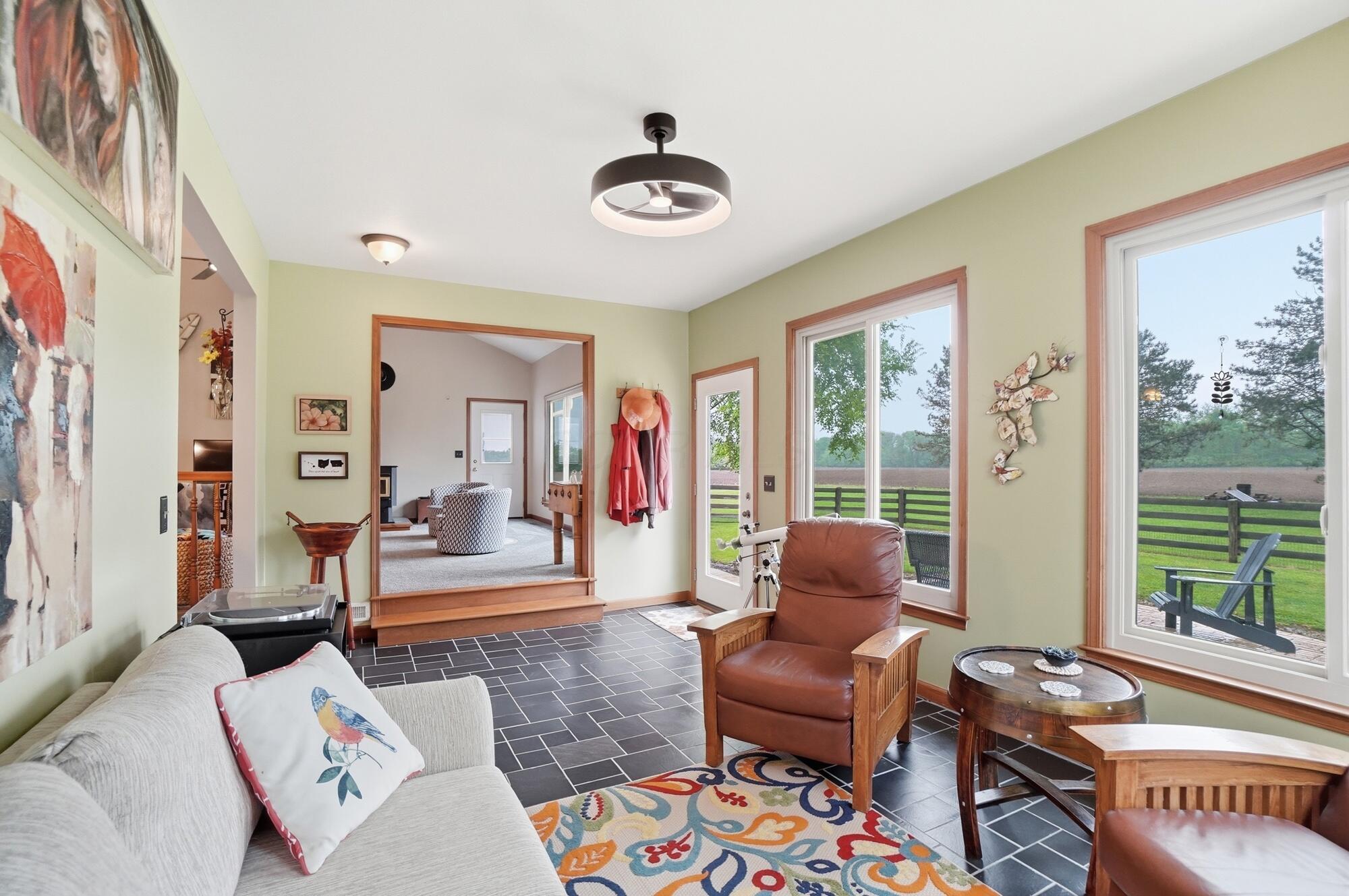 5105 Goodson Road West Jefferson, OH 43162 - Photo 32 of 61 Sun rm
