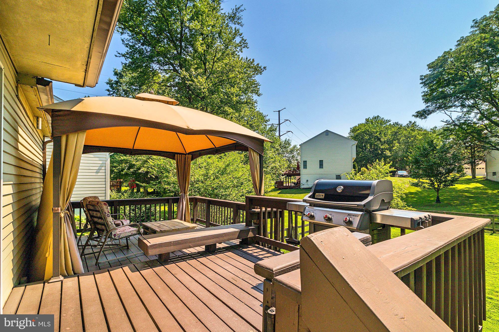 6261 Sandchain Road Columbia, MD 21045 - Photo 28 of 34 Back Deck