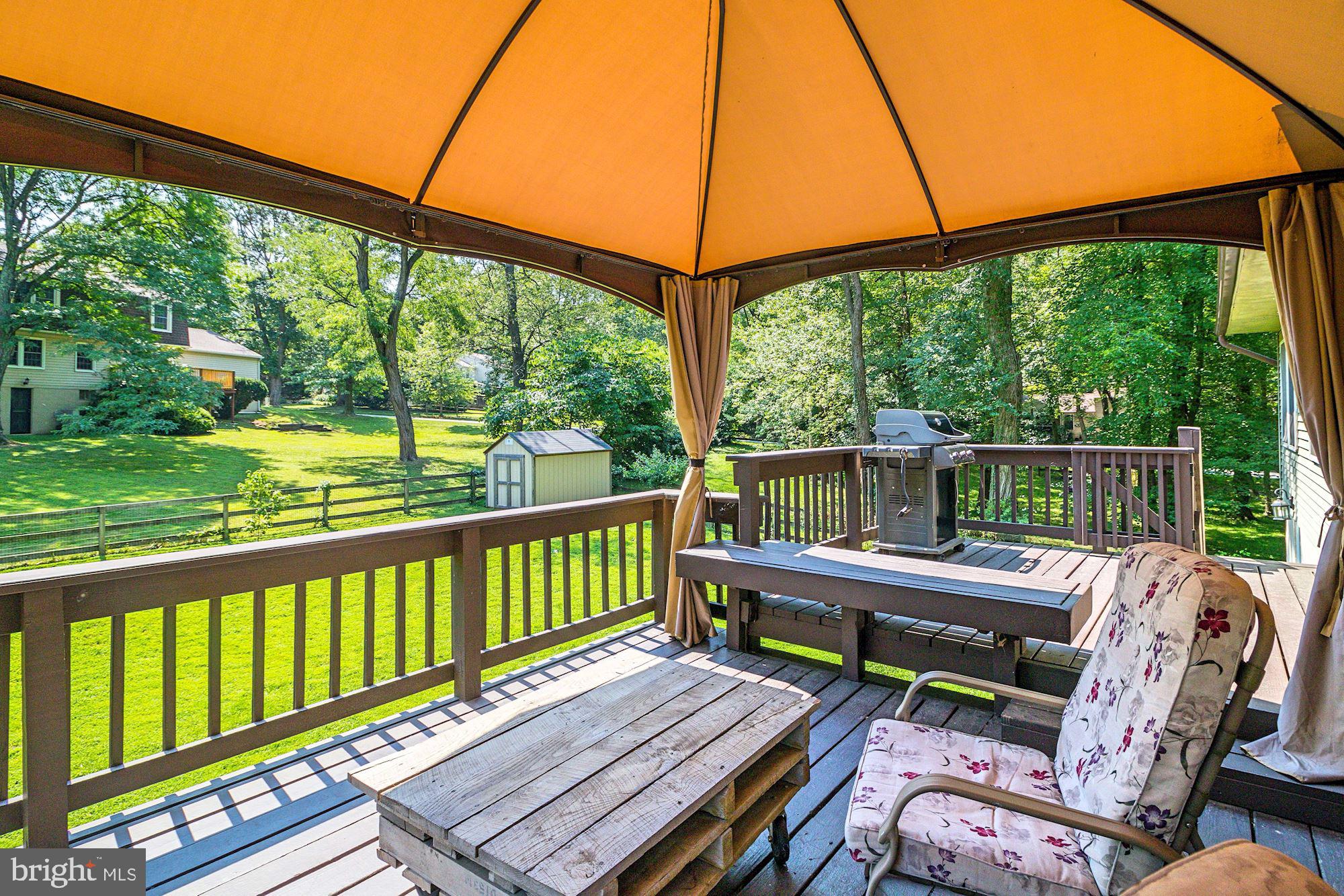 6261 Sandchain Road Columbia, MD 21045 - Photo 29 of 34 Back Deck