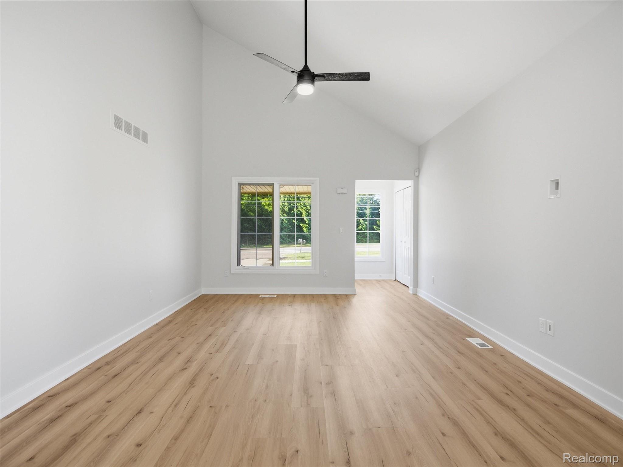 8365 22 Mile Road Utica, MI 48317 - Photo 12 of 38