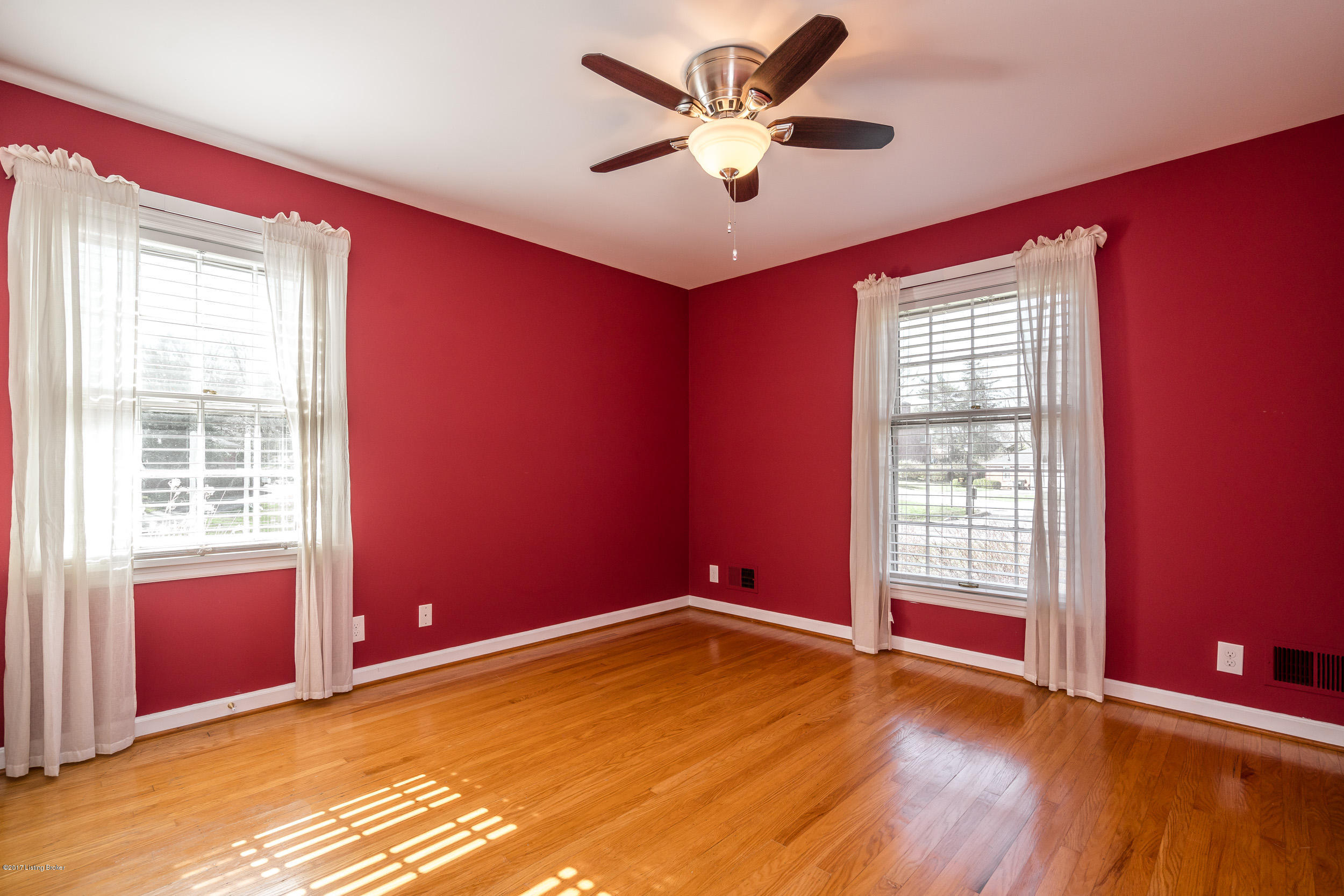 4900 Crofton Road Louisville, KY 40207 - Photo 40 of 77 4900 Crofton Rd-61