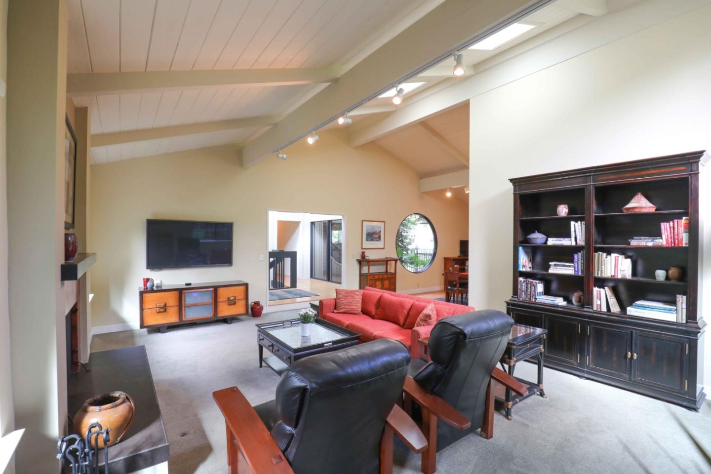 16 Westwood Road Santa Cruz, CA 95060 - Photo 16 of 46 a living room with furniture and a flat screen tv