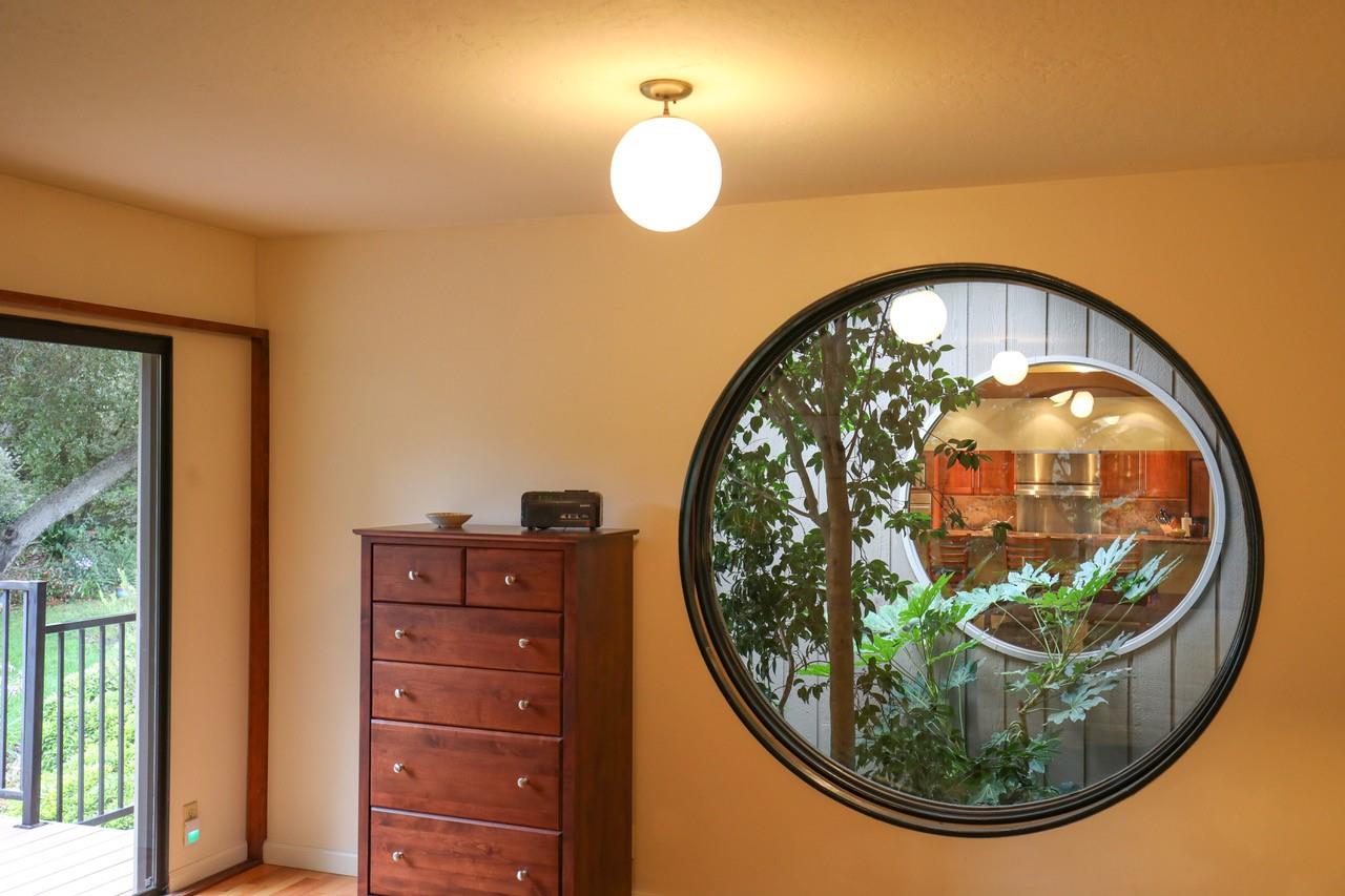 16 Westwood Road Santa Cruz, CA 95060 - Photo 29 of 46 a view of a interior in the house