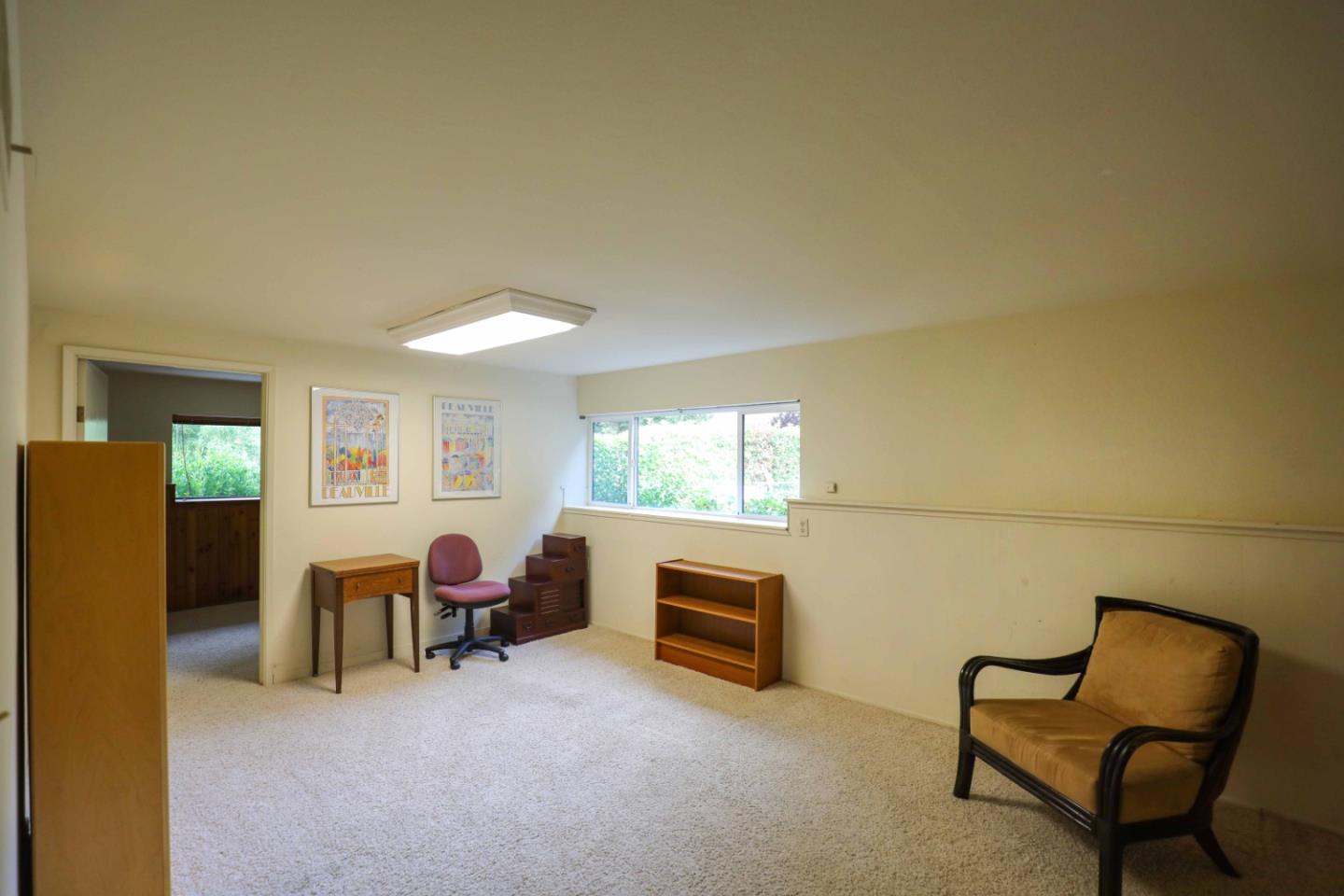 16 Westwood Road Santa Cruz, CA 95060 - Photo 38 of 46 a view of a livingroom with furniture and windows