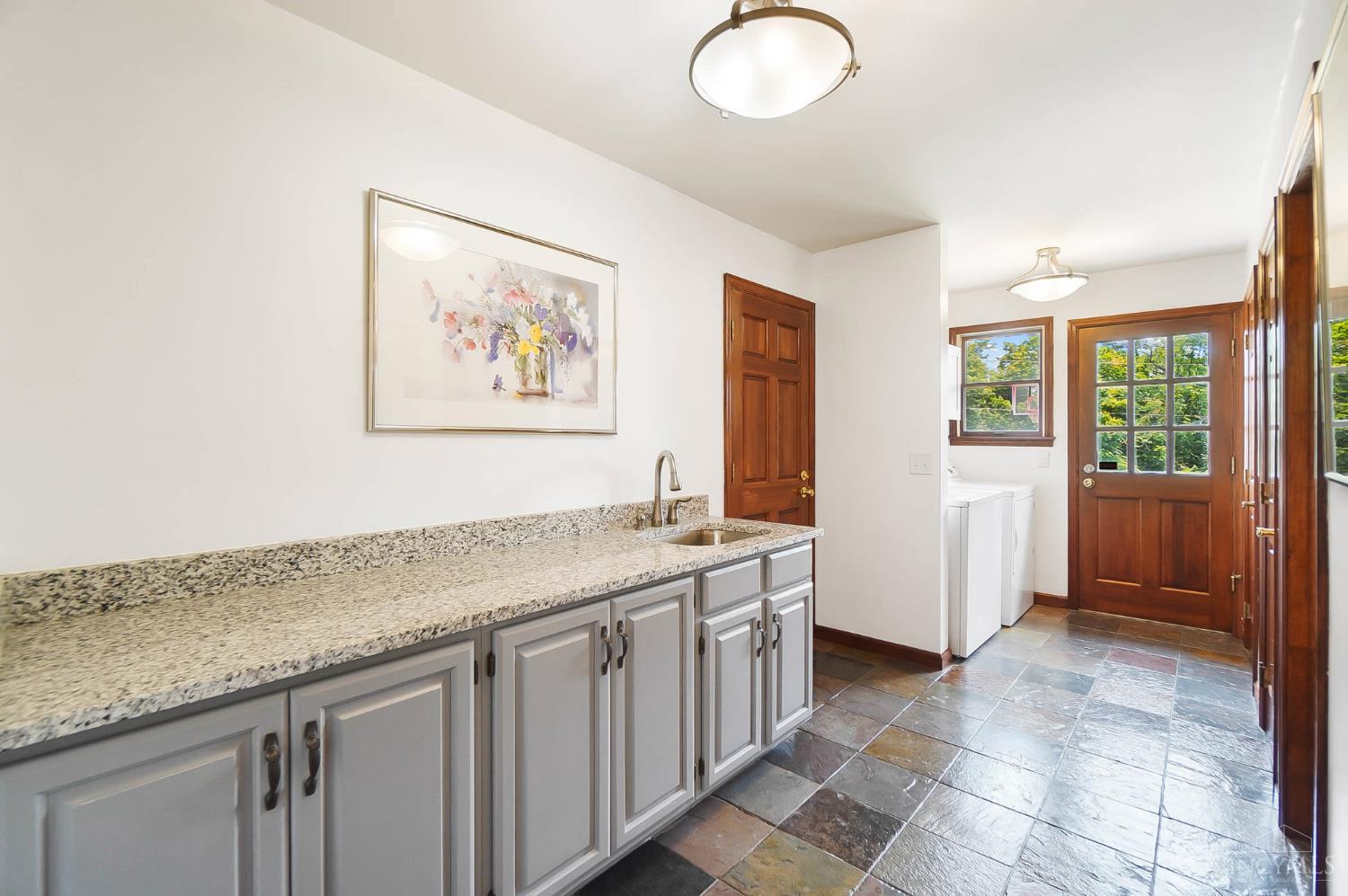 5765 Dry Ridge Road Cincinnati, OH 45252 - Photo 48 of 75 Gallery Image 48
