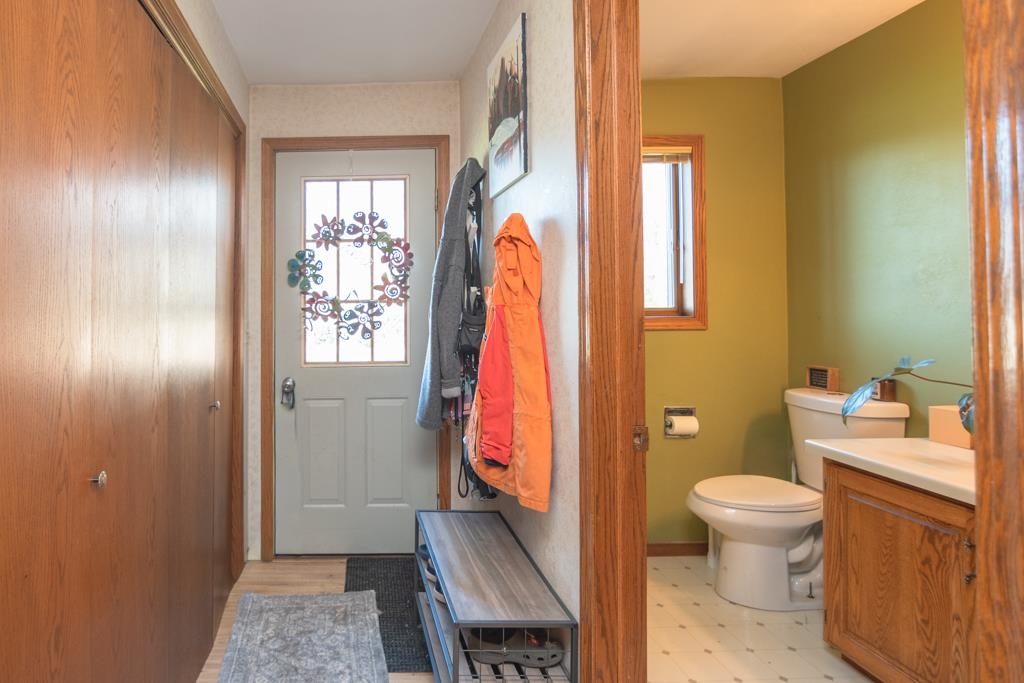 3601 South Bob-O-Link Lane Appleton, WI 54915 - Photo 21 of 54