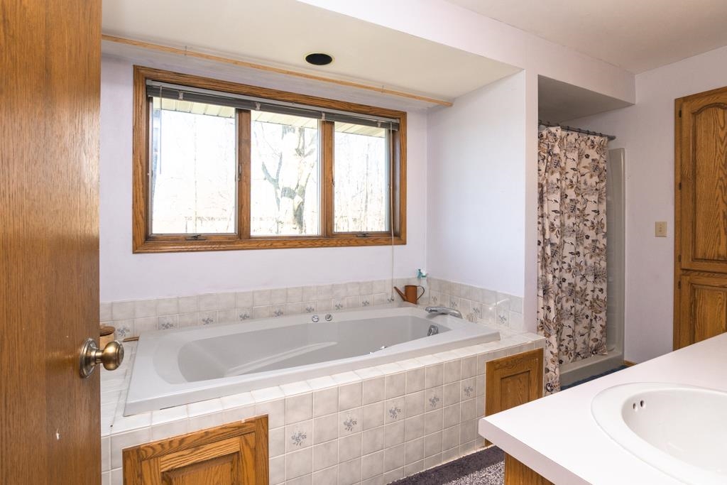 3601 South Bob-O-Link Lane Appleton, WI 54915 - Photo 26 of 54