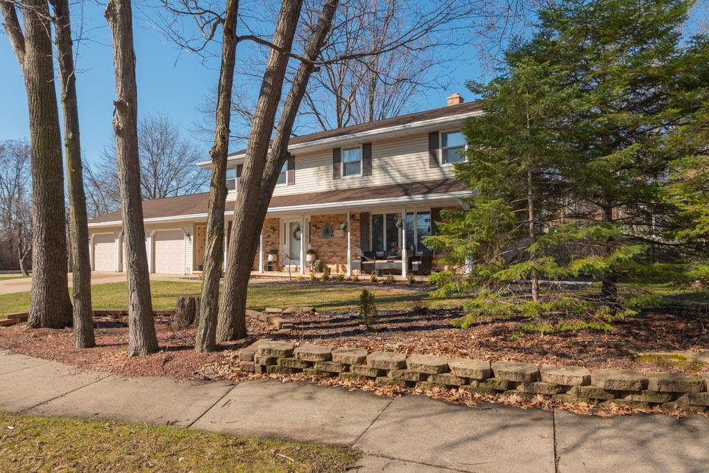 3601 South Bob-O-Link Lane Appleton, WI 54915 - Photo 48 of 54