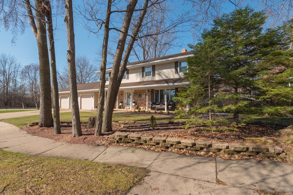 3601 South Bob-O-Link Lane Appleton, WI 54915 - Photo 49 of 54