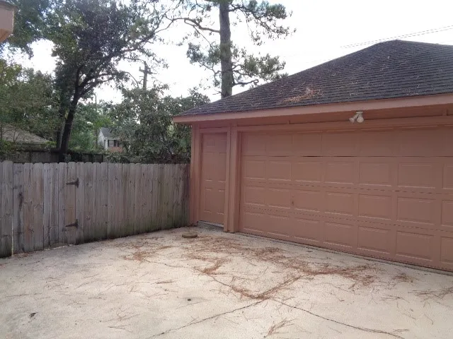 $1,950 | 12607 Big Stone Drive, Houston, TX 77066