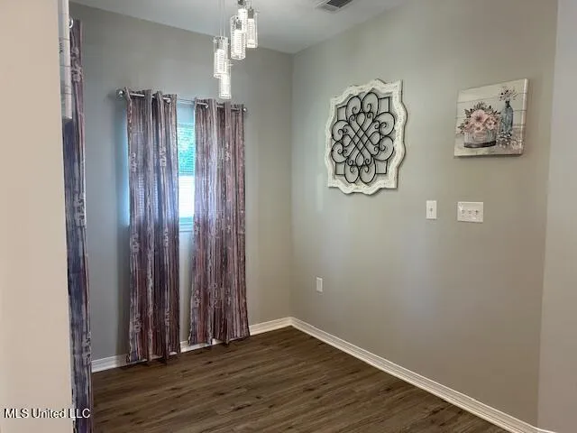 $184,000 | 100 South Loftin Street, Picayune, MS 39466