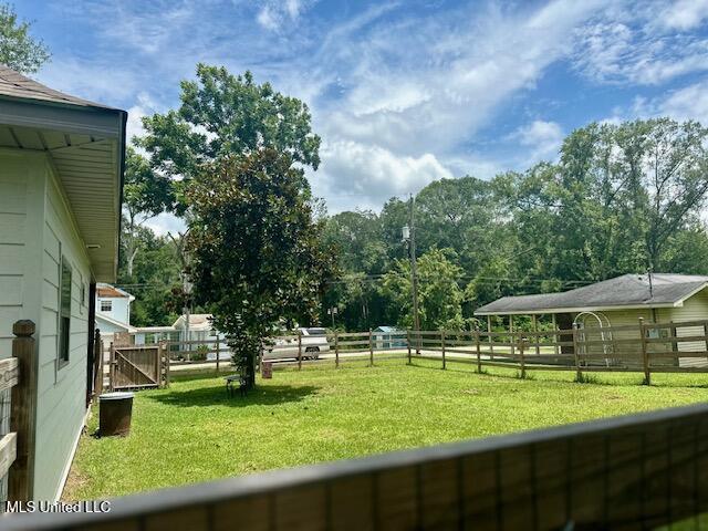 100 South Loftin Street Picayune, MS 39466 - Photo 24 of 26 IMG_8979