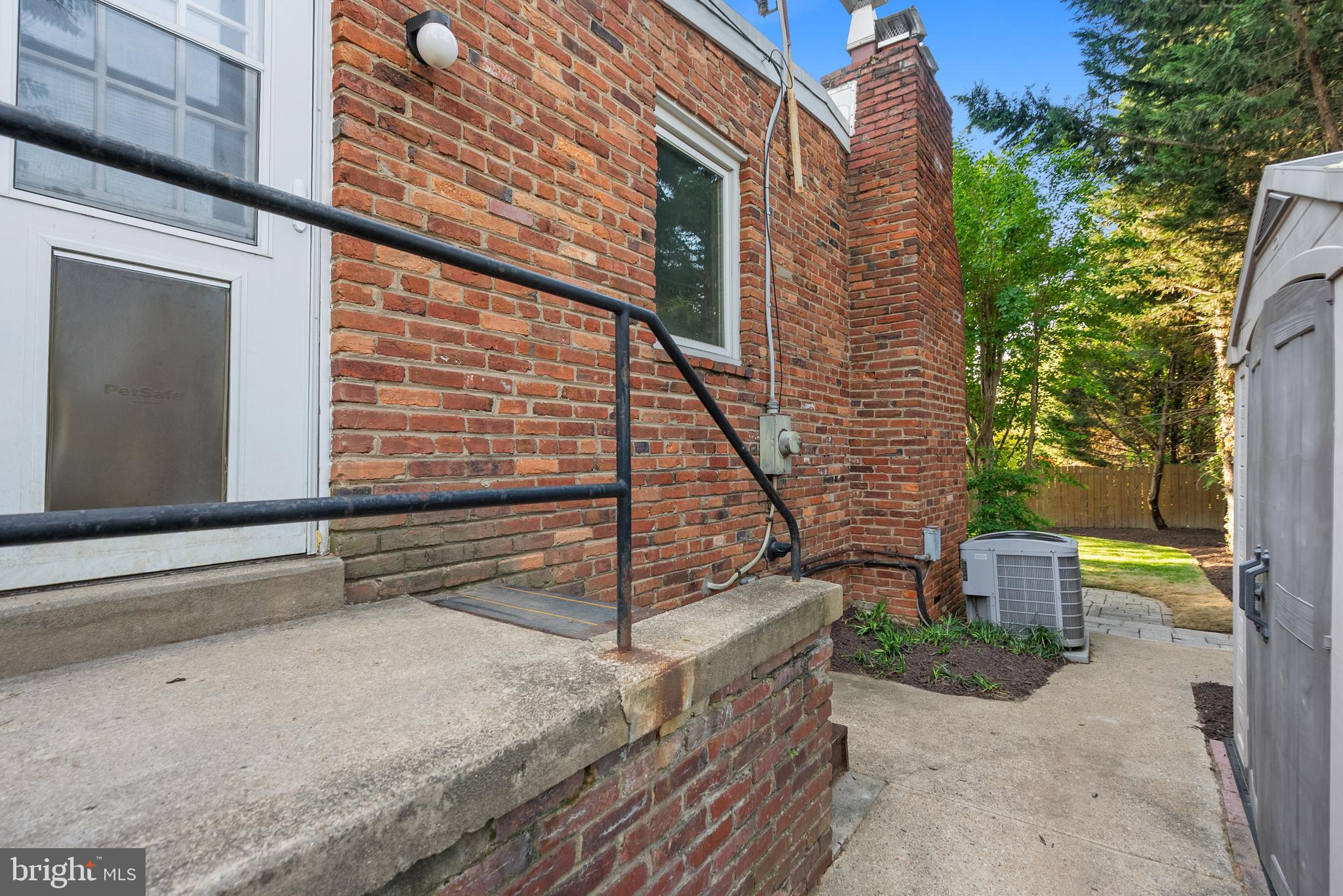 2954 Viewpoint Road Alexandria, VA 22314 - Photo 58 of 61