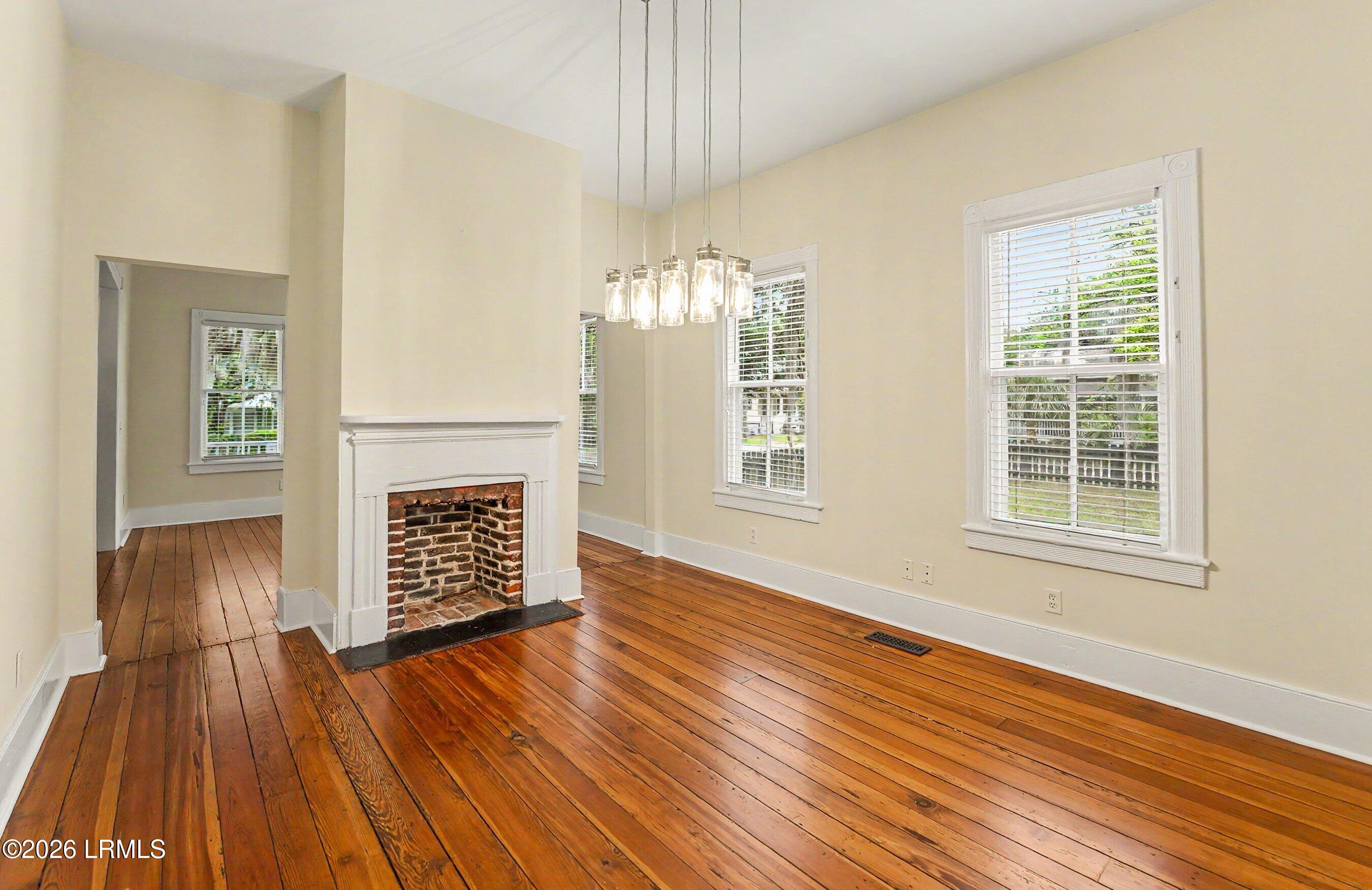 809 Duke Street Beaufort, SC 29902 - Photo 6 of 24 DSC07937-80-1.jpg-SMALL