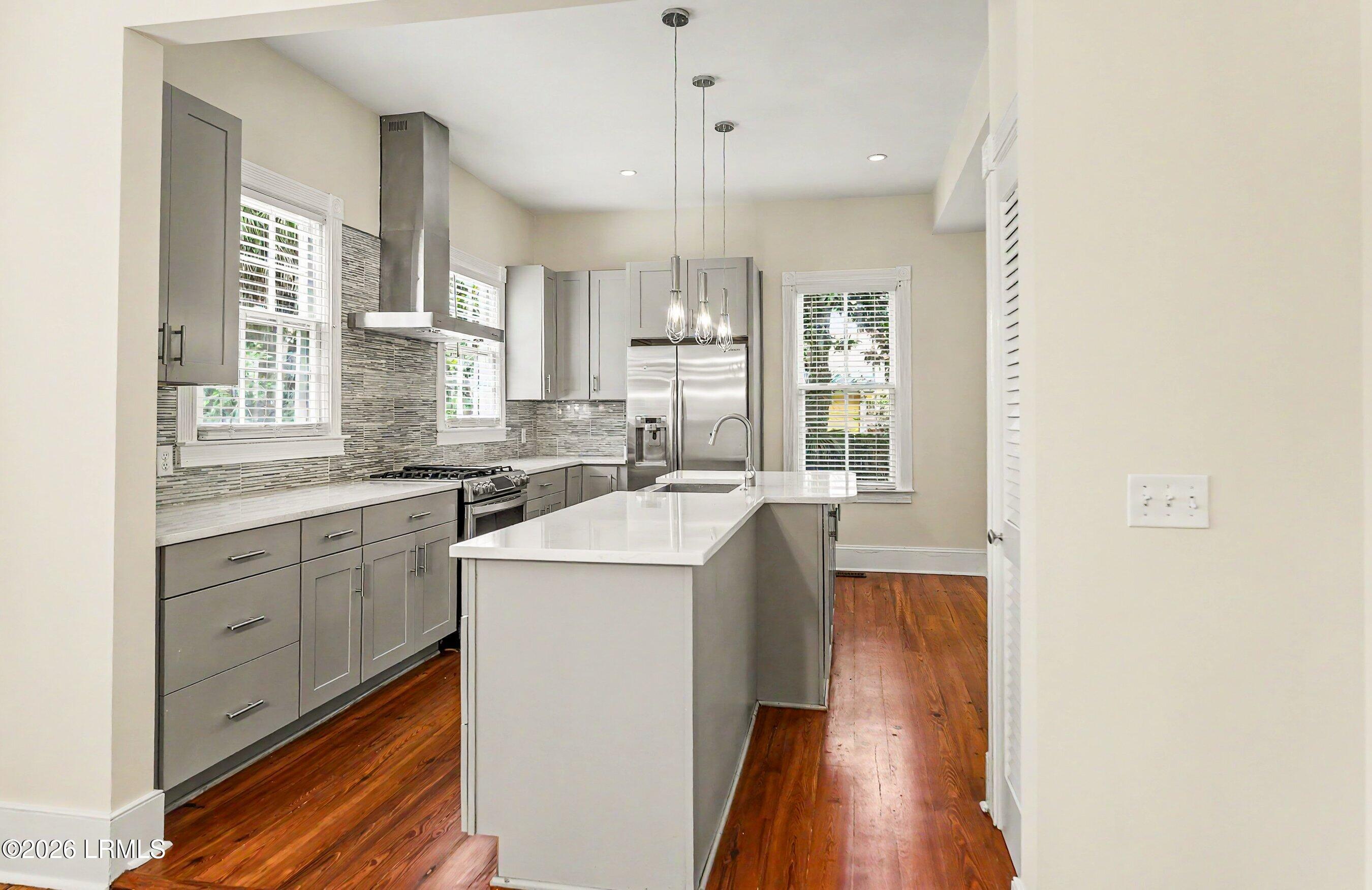 809 Duke Street Beaufort, SC 29902 - Photo 7 of 24 DSC07941-84-1.jpg-SMALL