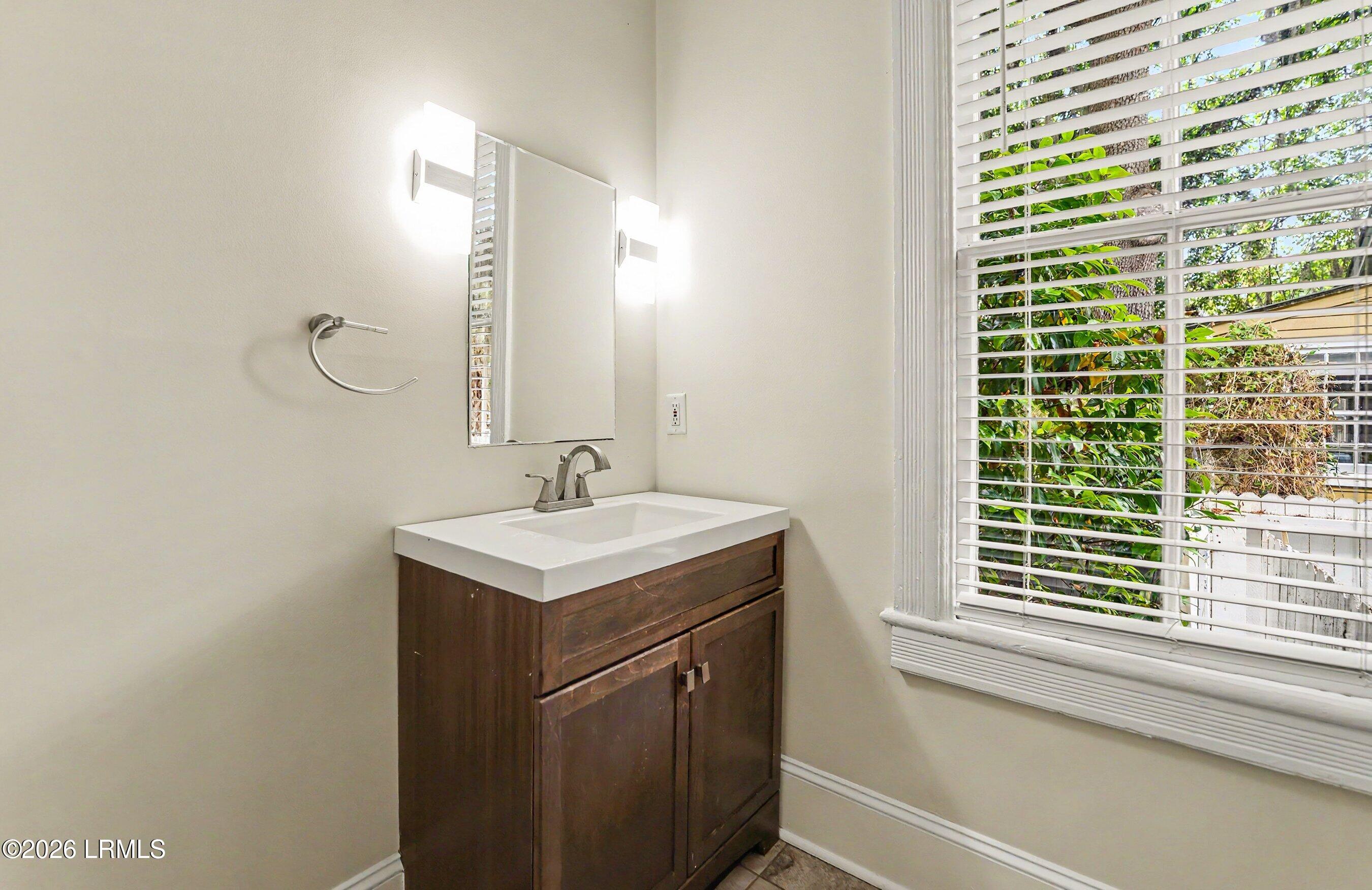 809 Duke Street Beaufort, SC 29902 - Photo 10 of 24 DSC07967-110-1.jpg-SMALL