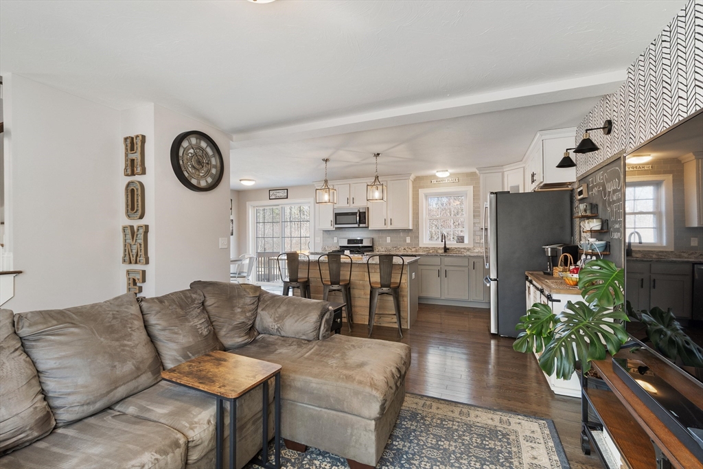 4 Brooks Road Templeton, MA 01436 - Photo 18 of 42