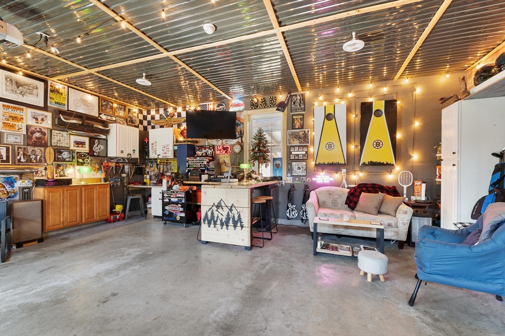 4 Brooks Road Templeton, MA 01436 - Photo 30 of 42