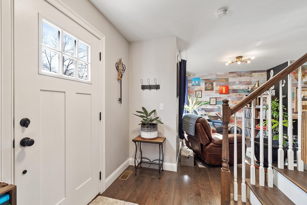 4 Brooks Road Templeton, MA 01436 - Photo 3 of 42