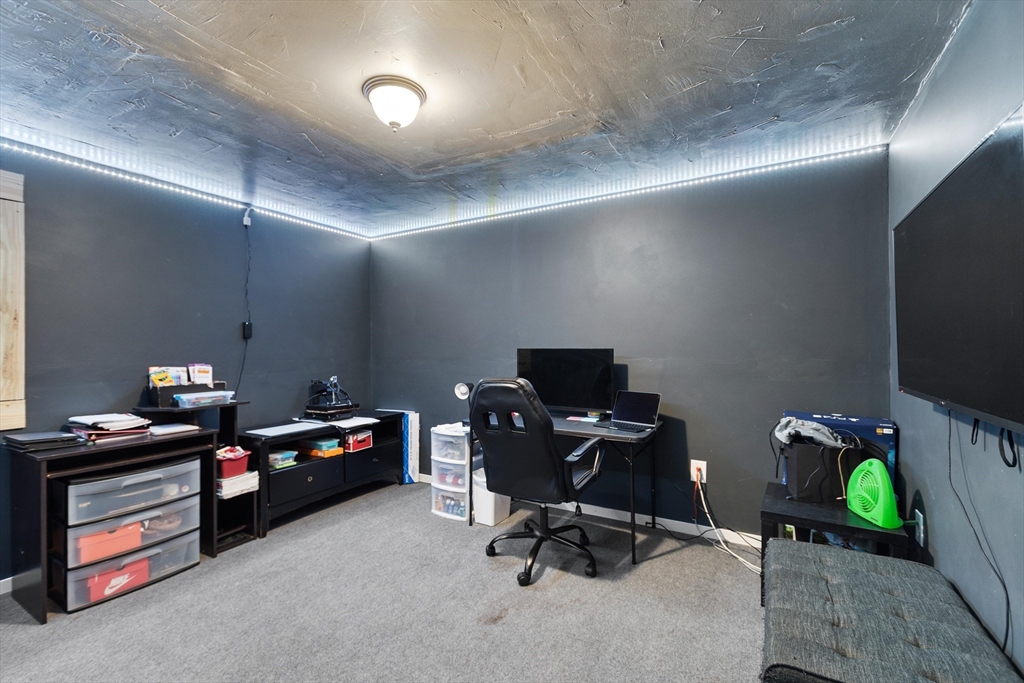 4 Brooks Road Templeton, MA 01436 - Photo 32 of 42