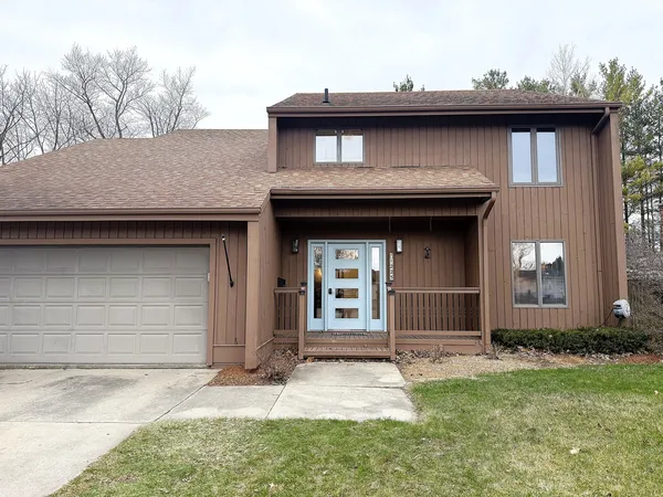 $349,900 | 1225 Eustace Drive, Dixon, IL 61021