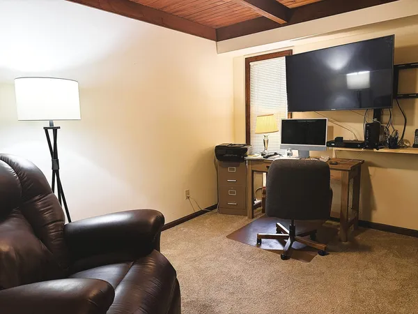 $349,900 | 1225 Eustace Drive, Dixon, IL 61021