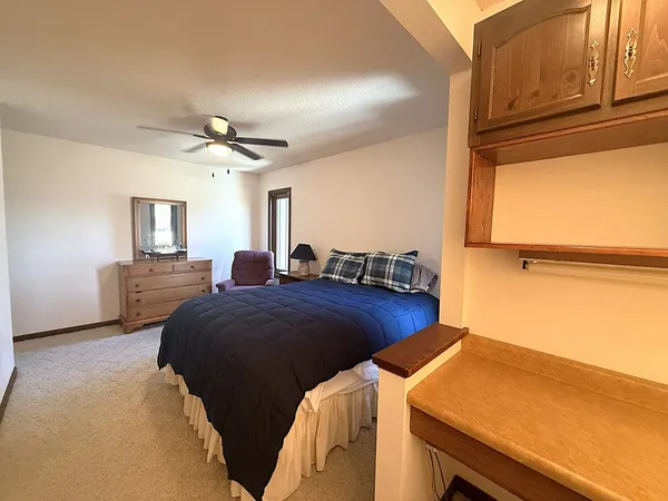 $349,900 | 1225 Eustace Drive, Dixon, IL 61021