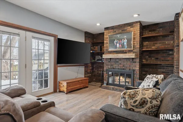 $250,000 | 3304 Ellendale Drive, Springfield, IL 62704