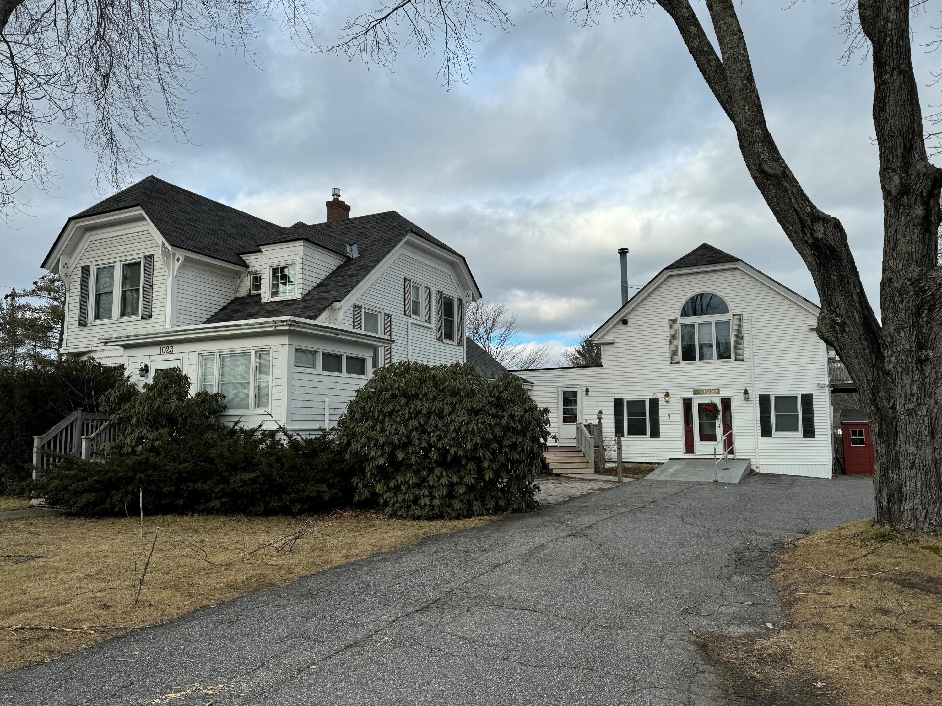 1023 Washington Avenue Unit 1 2 3  