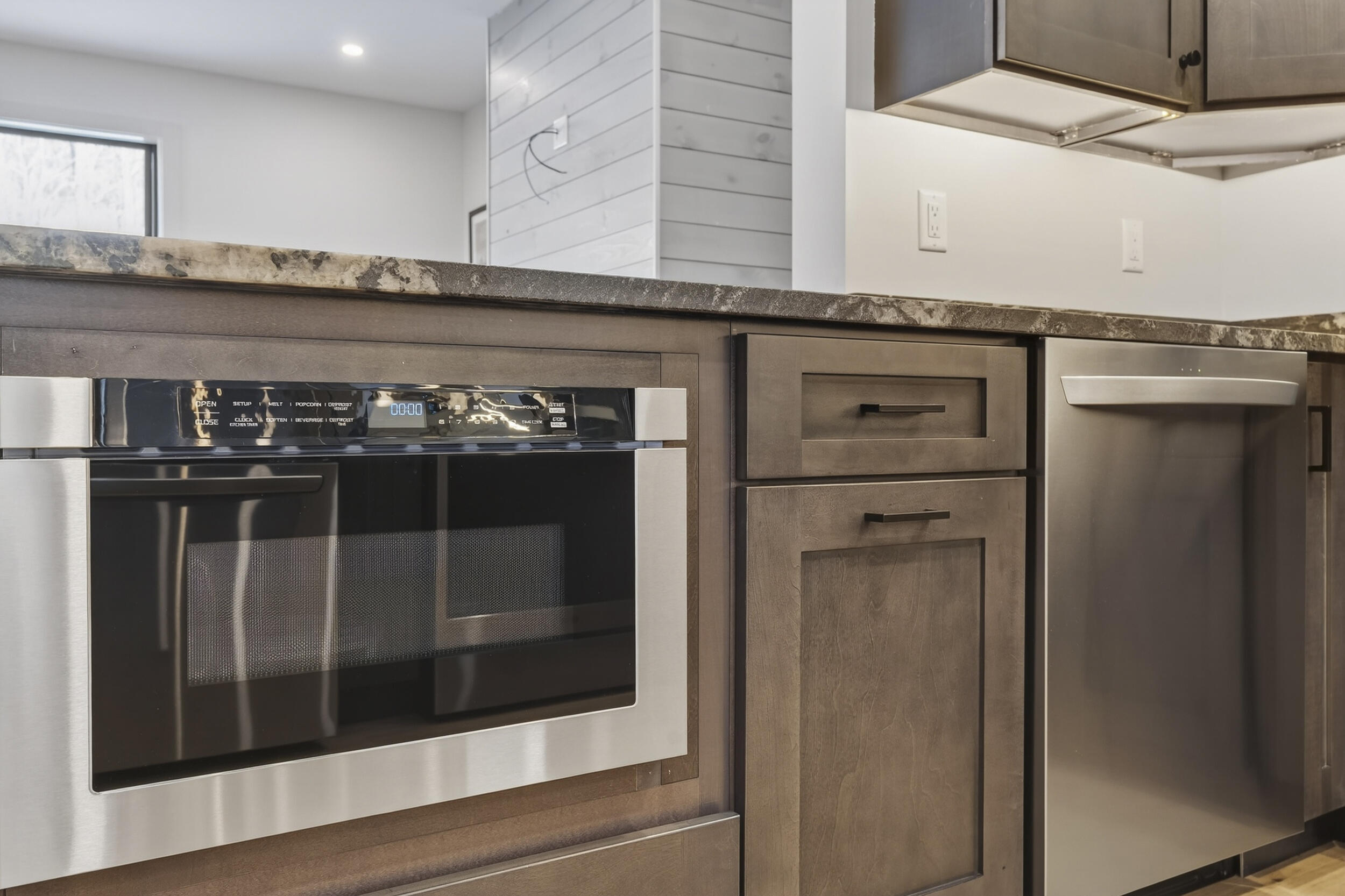 12 Lodgepole Lane, Unit 12 Newry, ME 04261 - Photo 16 of 49 15_thepinescondosunit12-33