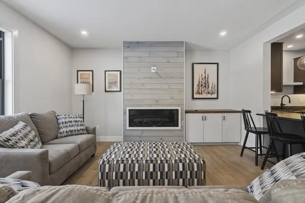 $699,000 | 12 Lodgepole Lane, Unit 12, Newry, ME 04261