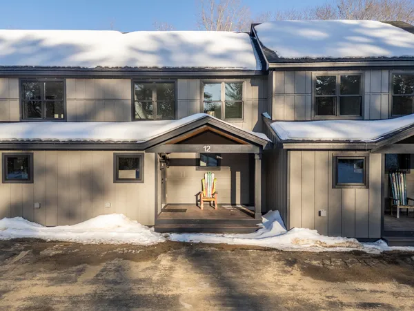 $699,000 | 12 Lodgepole Lane, Unit 12, Newry, ME 04261