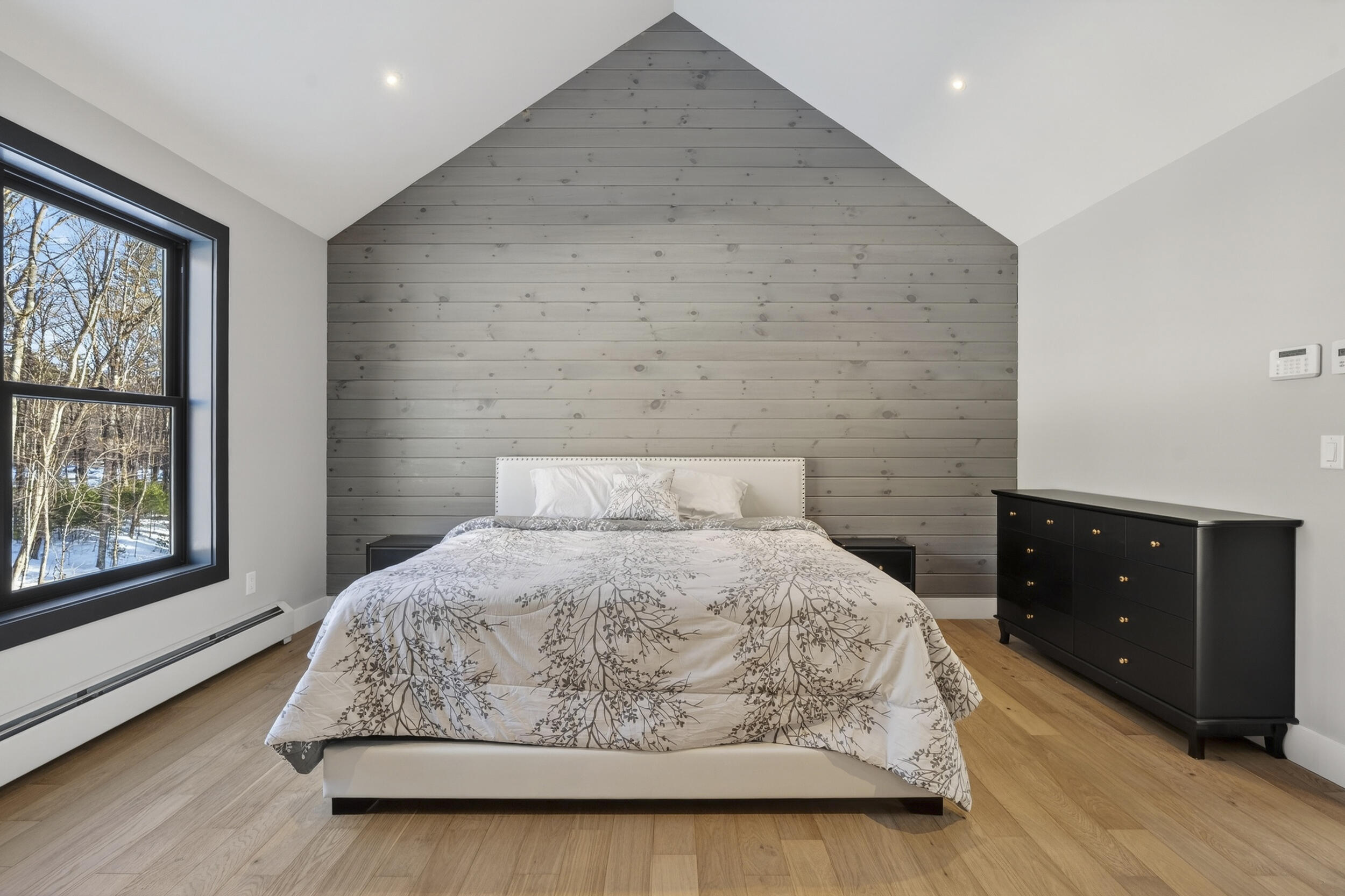 12 Lodgepole Lane, Unit 12 Newry, ME 04261 - Photo 37 of 49 36_thepinescondosunit12-26