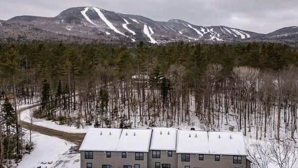 $699,000 | 12 Lodgepole Lane, Unit 12, Newry, ME 04261