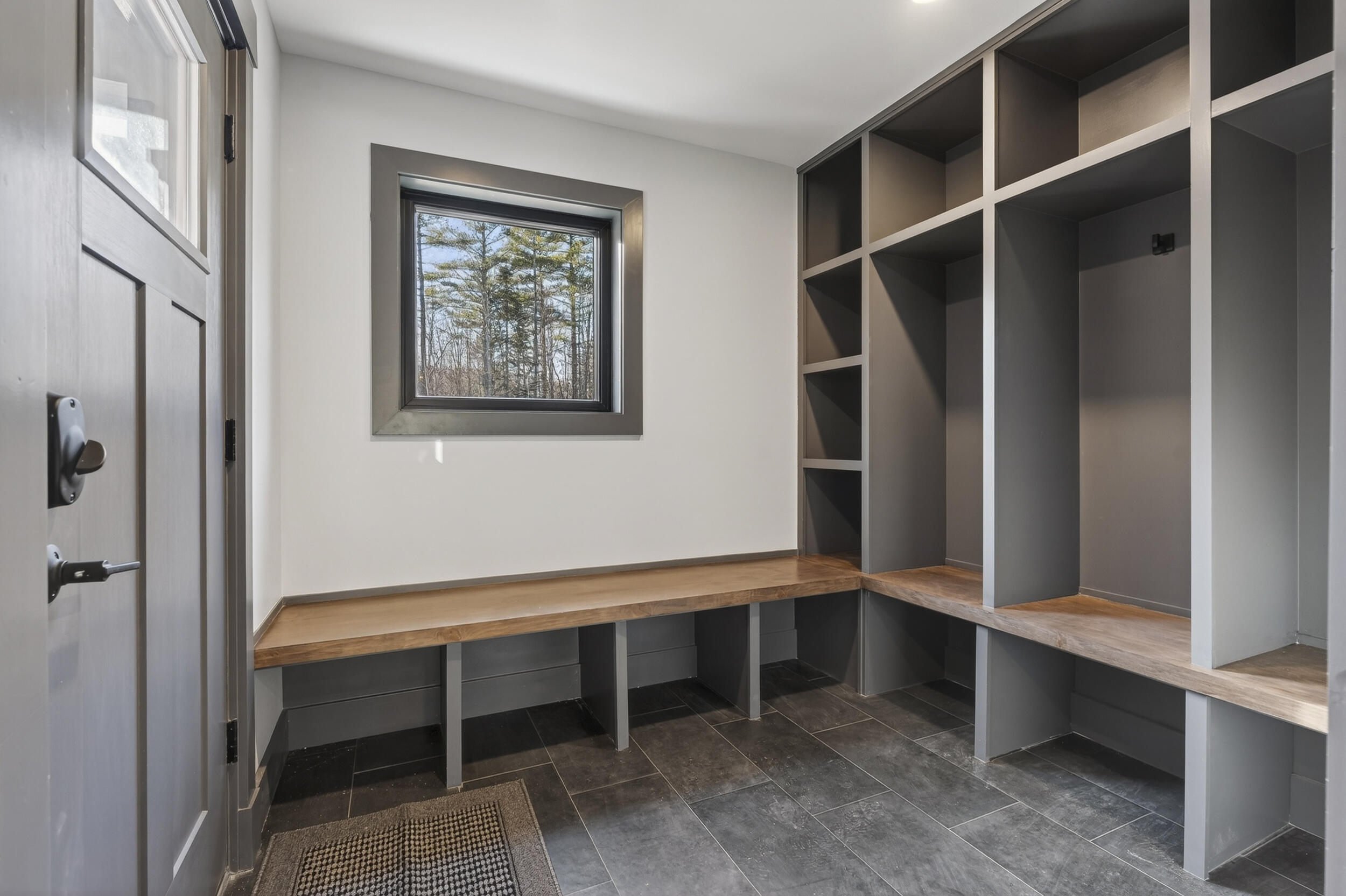 12 Lodgepole Lane, Unit 12 Newry, ME 04261 - Photo 8 of 49 7_thepinescondosunit12-1