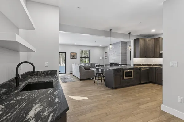 $699,000 | 12 Lodgepole Lane, Unit 12, Newry, ME 04261