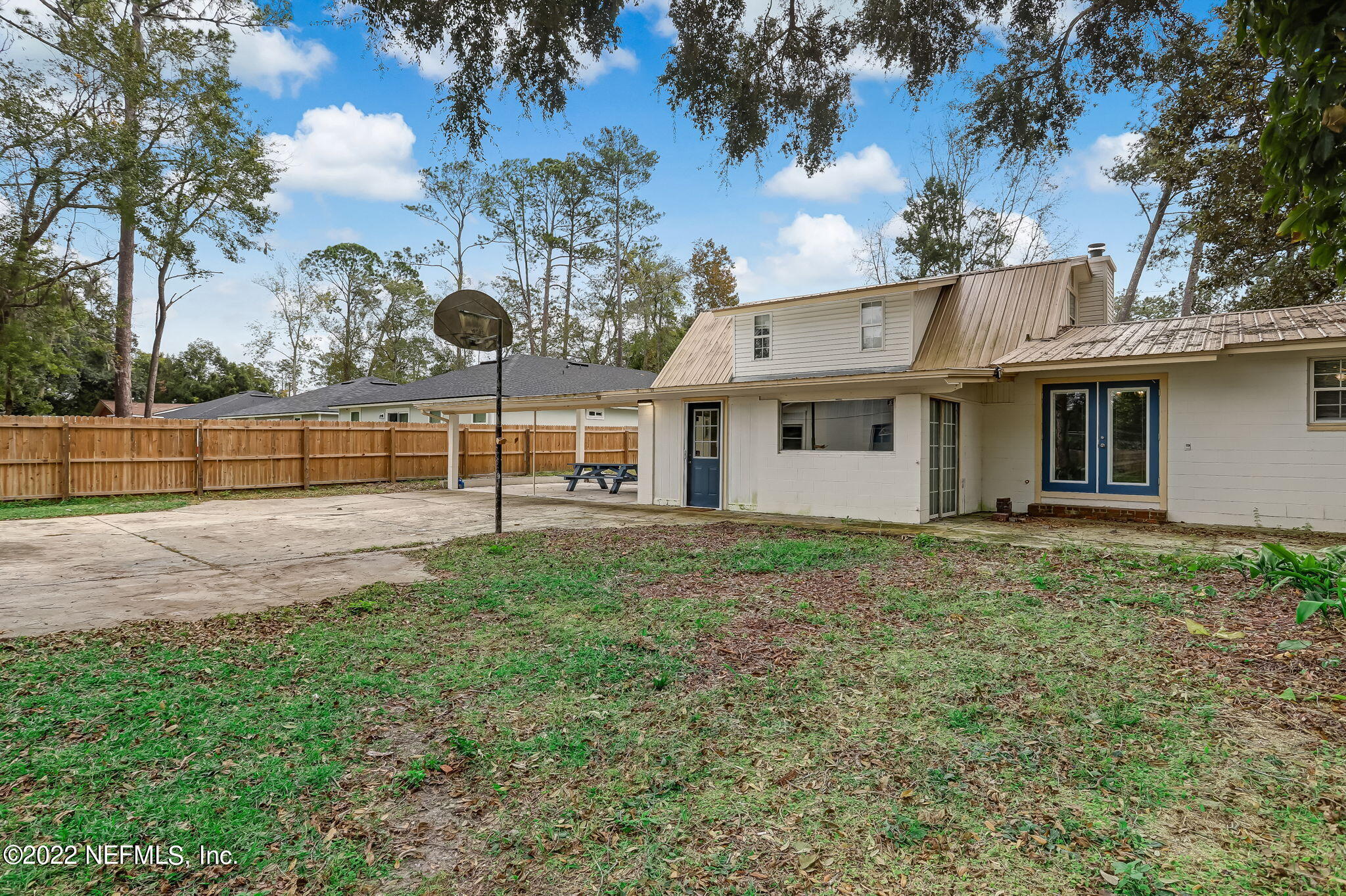 5213 Bedford Road Jacksonville, FL 32207 - Photo 56 of 63 backyard
